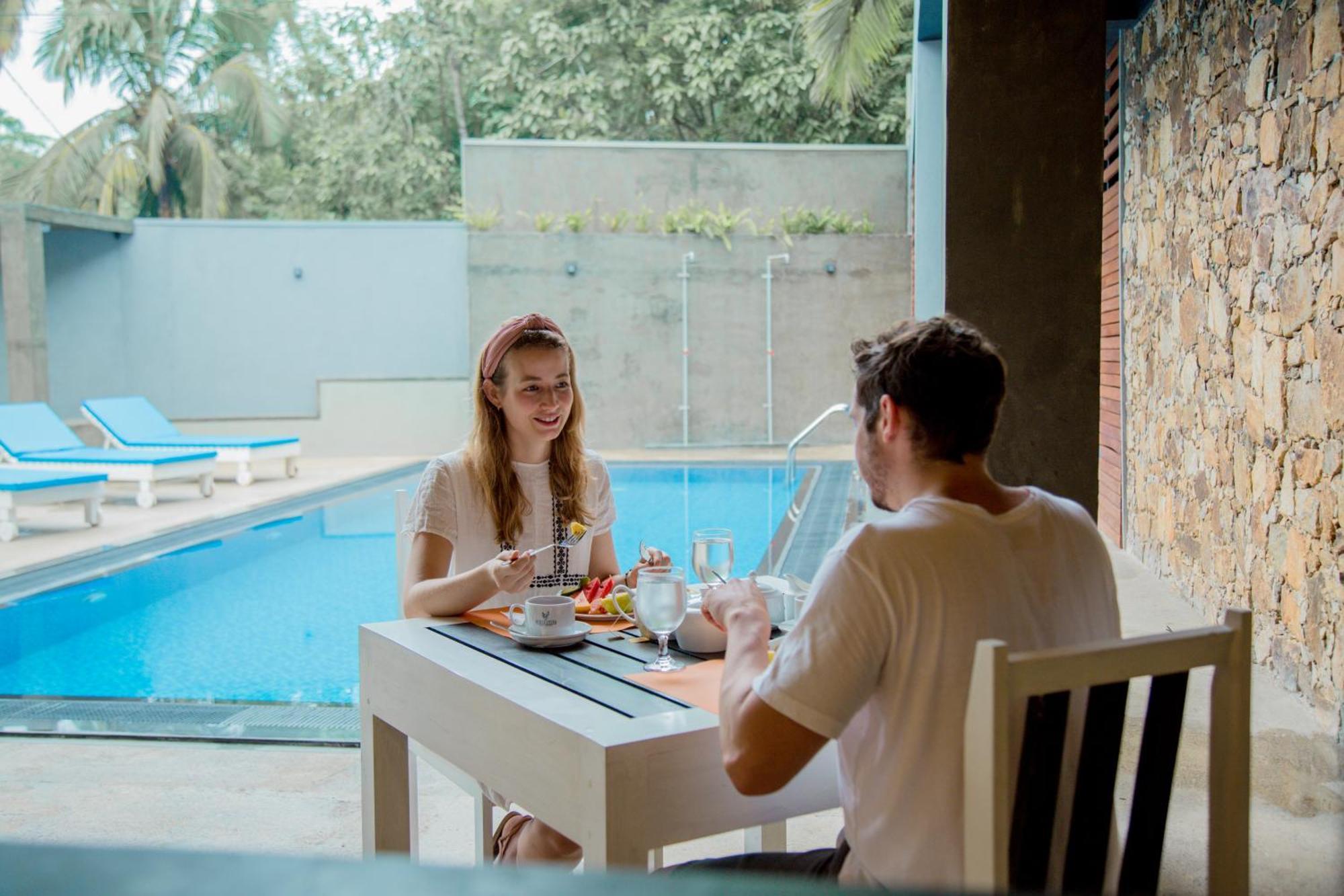 Hiriketiya Beach Hostels Диквелла Экстерьер фото